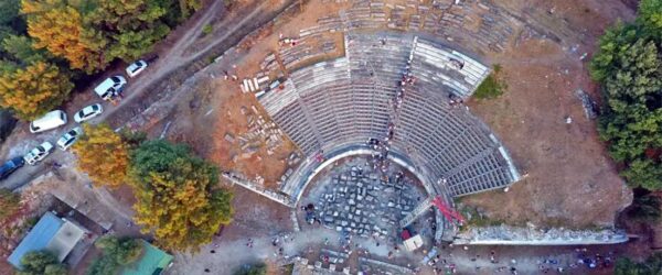 thasos-theatro-anastilosi-3-600x250.jpg